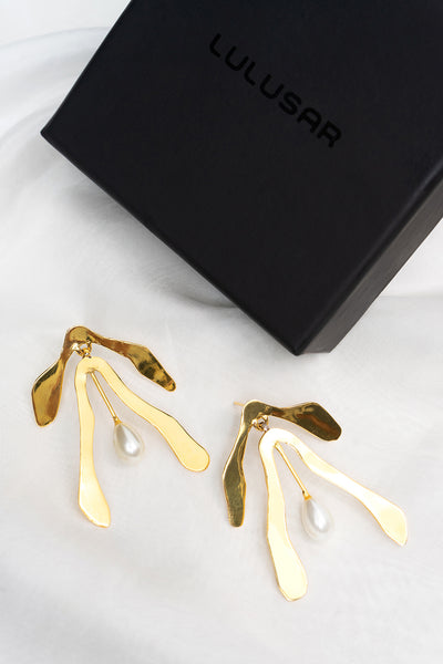 Gold Leaf Earrings