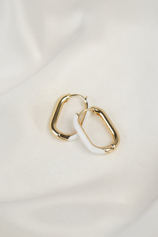 U-Shaped Geometric Hoops