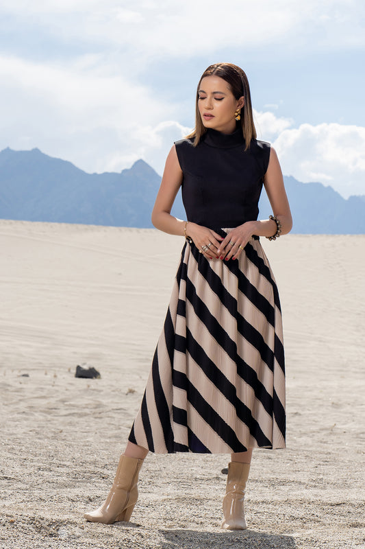 Batil Pleated Skirt